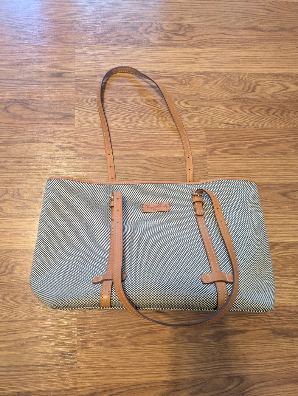 Dooney & Bourke Tote Bag